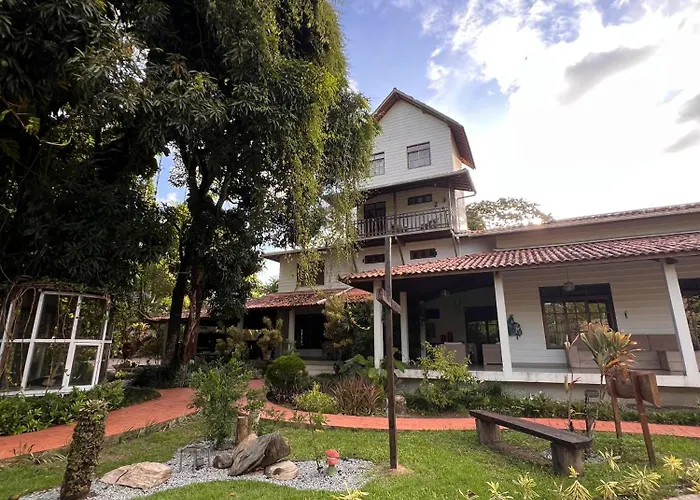 Rey House