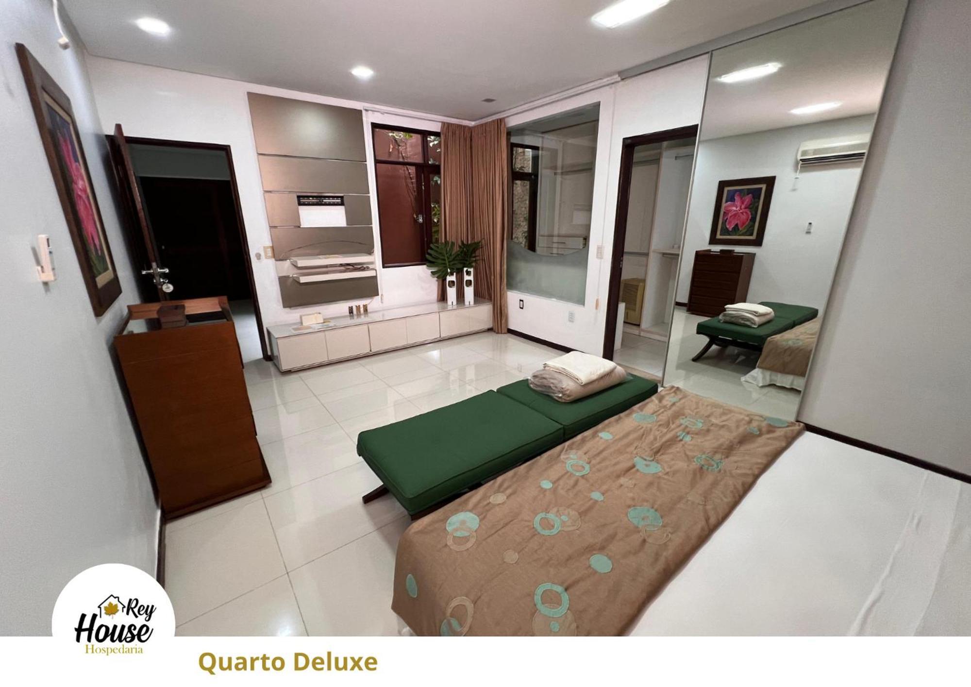Rey House * Satuba